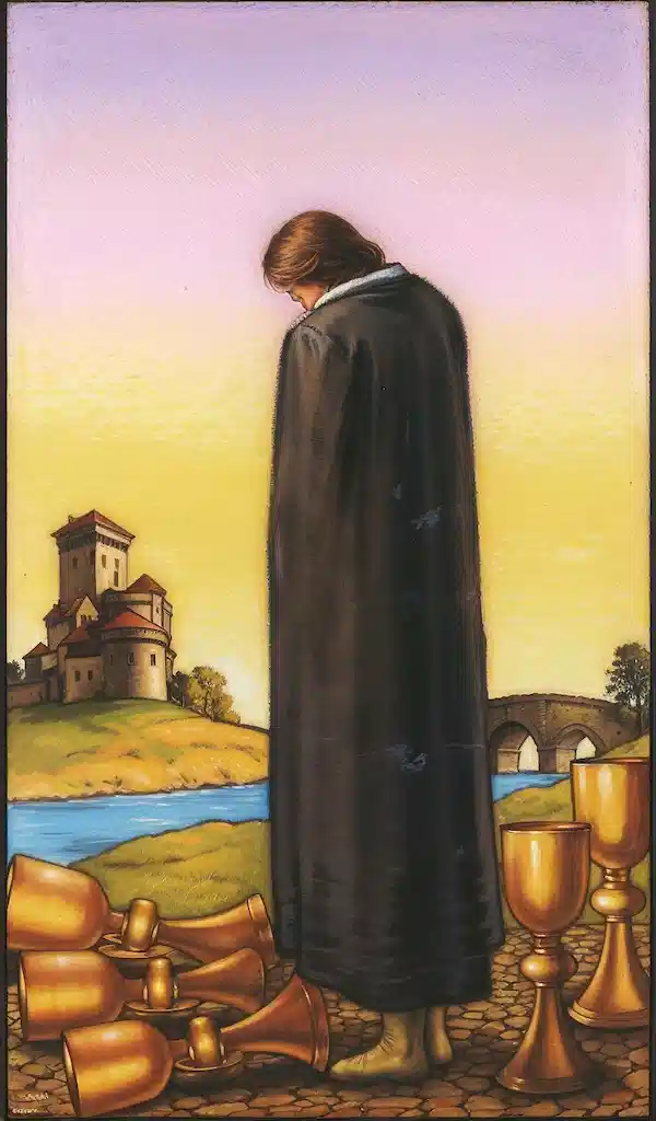 El 5 de Copas y su Significado en el Tarot 5 de Copas al derecho