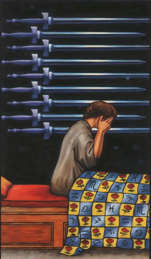 El 9 de Espadas en el Tarot: ¡Confronta tus Miedos Hoy! La carta el 9 de espadas al derecho